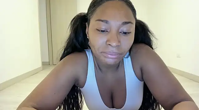 Snapshot of Meganbelford1 chatting on January 2025 01:36:02 AM Meganbelford1 online show from January 2025 01:36:02 AM
