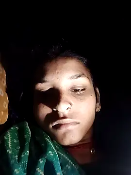 Idhika Jha online show from October 2025 10:43:02 PM