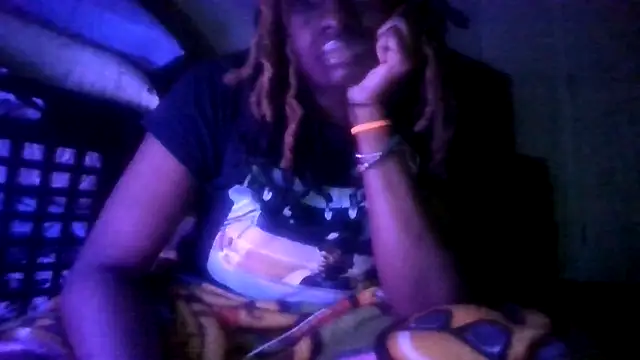 Snapshot of prettymaa chatting on October 2025 10:43:02 PM prettymaa online show from October 2025 10:43:02 PM