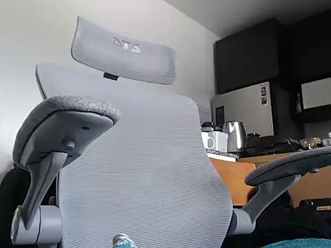 PoneiHetero online show from September 2025 04:06:01 PM