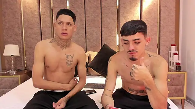 NikoStone  online show from October 2025 02:04:01 AM