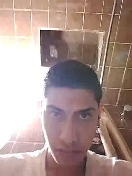 aispuro8505 online show from October 2025 06:24:01 AM