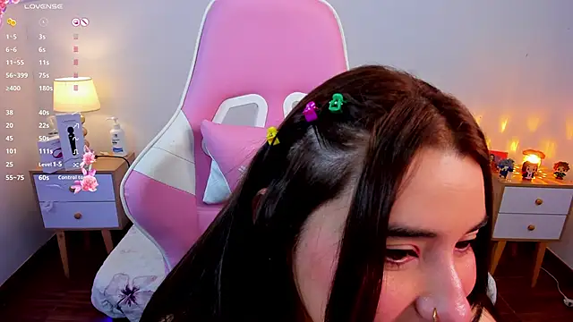 SofiFlex online show from October 2025 04:01:02 AM