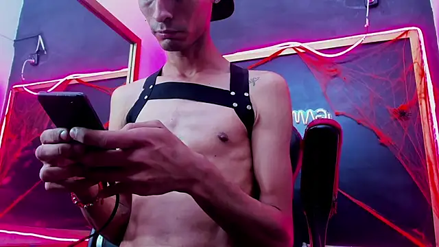 Golldens Dreamss online show from November 2025 01:46:01 PM