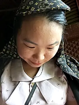 Snapshot of may-squirl chatting on October 2025 02:23:02 AM may-squirl online show from October 2025 02:23:02 AM