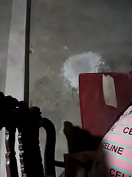 Snapshot of may-squirl chatting on October 2025 03:23:02 PM may-squirl online show from October 2025 03:23:02 PM