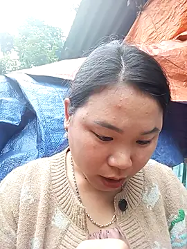 Snapshot of may-squirl chatting on October 2025 01:41:02 AM may-squirl online show from October 2025 01:41:02 AM