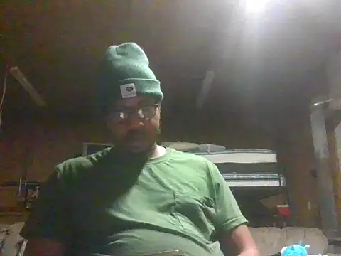 LngStrke69 online show from September 2025 04:04:02 AM
