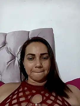 Snapshot of Amanda39 chatting on October 2025 01:33:02 PM Amanda39 online show from October 2025 01:33:02 PM