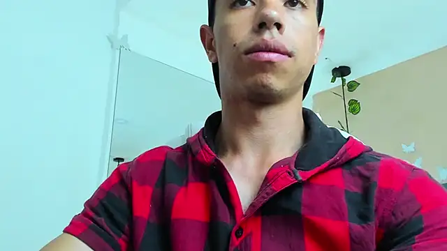 Muscle Scott online show from September 2025 01:00:01 PM