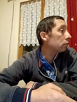 Snapshot of frederic198 chatting on October 2025 07:21:01 PM frederic198 online show from October 2025 07:21:01 PM