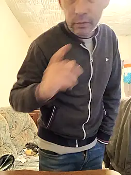 Snapshot of frederic198 chatting on November 2025 07:34:01 PM frederic198 online show from November 2025 07:34:01 PM