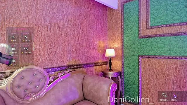 Snapshot of DaniCollinn_ chatting on October 2025 07:34:02 PM DaniCollinn online show from October 2025 07:34:02 PM