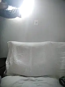 Snapshot of thamihravena chatting on November 2025 01:34:02 PM thamihravena online show from November 2025 01:34:02 PM