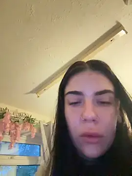 valentinalamont online show from October 2025 06:24:01 AM