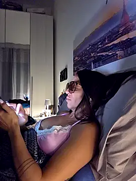 sexy7883 online show from October 2025 07:33:01 PM