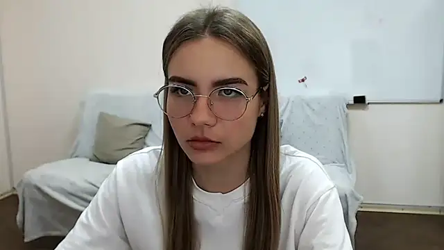 Snapshot of aSingleOne chatting on October 2025 07:01:02 PM aSingleOne online show from October 2025 07:01:02 PM