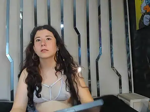 AuroraFishx69 online show from September 2025 06:02:01 PM