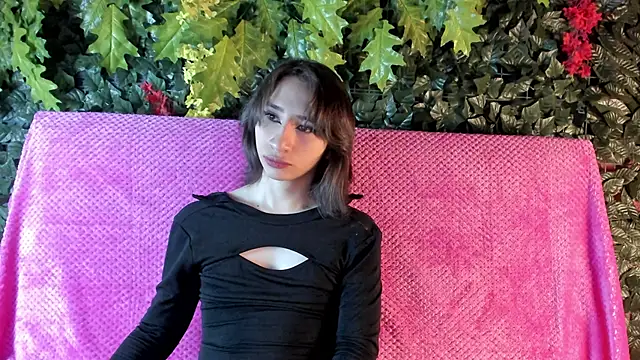 Charlottee slave online show from October 2025 02:56:02 AM