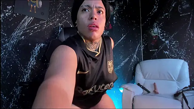 JoaoFerreira  online show from September 2025 12:05:02 PM