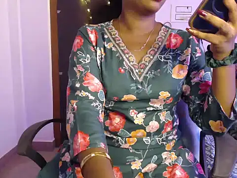 Snapshot of Zellybean_telugu chatting on October 2025 08:24:01 AM Zellybean telugu online show from October 2025 08:24:01 AM