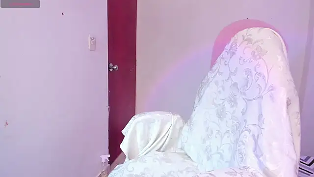 Emma kata online show from September 2025 05:07:02 PM