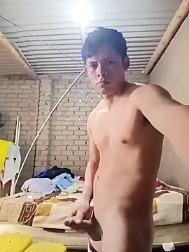 Snapshot of Gustavo1135e chatting on October 2025 04:57:02 PM Gustavo1135e online show from October 2025 04:57:02 PM