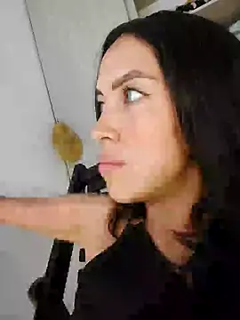 Lina Bedoya online show from September 2025 05:51:02 AM