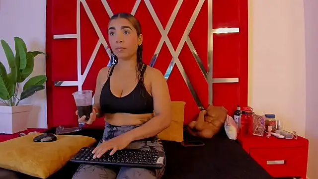 vennusasm1 online show from October 2025 09:55:02 PM