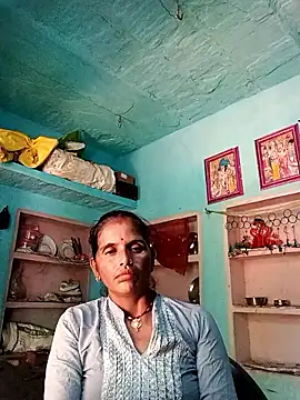 Snapshot of Basanti_ji chatting on September 2025 07:43:01 AM Basanti ji online show from September 2025 07:43:01 AM