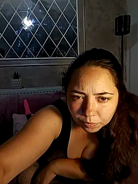 youdoll online show from September 2025 08:25:01 PM