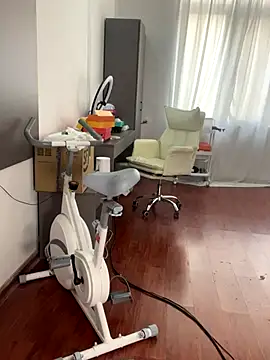 Snapshot of xiongmaobb chatting on October 2025 04:46:02 AM xiongmaobb online show from October 2025 04:46:02 AM