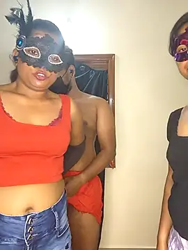 Snapshot of Family02 chatting on October 2025 04:38:01 PM Family02 online show from October 2025 04:38:01 PM