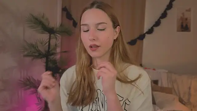 Snapshot of Vegas_V chatting on October 2025 01:45:02 PM Vegas V online show from October 2025 01:45:02 PM