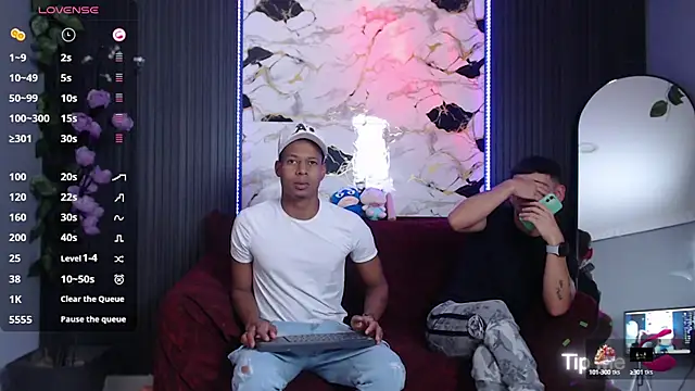 Snapshot of SpicyBoys_X chatting on September 2025 12:05:01 AM SpicyBoys X online show from September 2025 12:05:01 AM