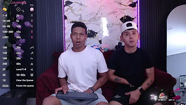 Snapshot of SpicyBoys_X chatting on October 2025 09:01:01 PM SpicyBoys X online show from October 2025 09:01:01 PM