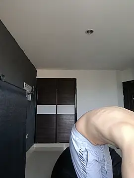 TeddyBear 07 online show from November 2025 12:38:02 PM