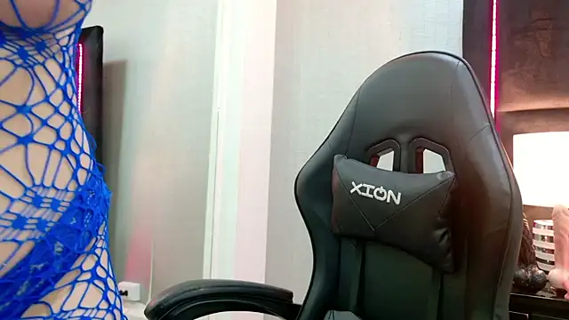 Sweet Lucianaa online show from November 2025 08:32:01 PM