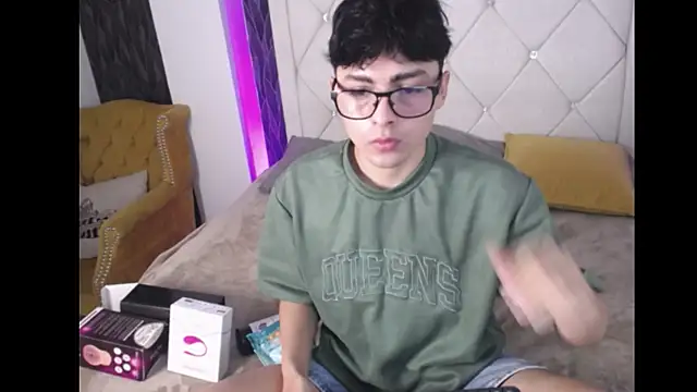 SamuFOXXX online show from September 2025 08:24:01 PM