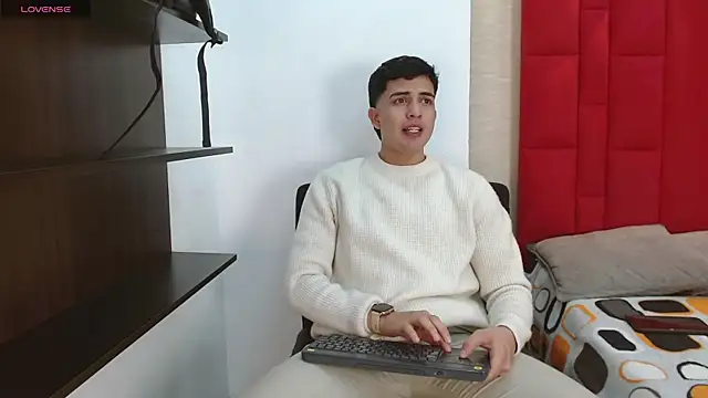 Cady Hot online show from November 2025 07:48:02 PM