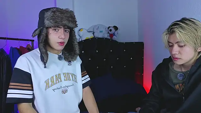 Snapshot of Vamps_Lovers chatting on September 2025 12:50:01 PM Vamps Lovers online show from September 2025 12:50:01 PM