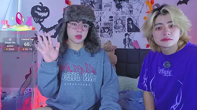 Snapshot of Vamps_Lovers chatting on October 2025 12:57:02 PM Vamps Lovers online show from October 2025 12:57:02 PM