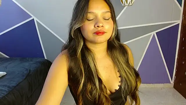 Charlotte greyx online show from October 2025 07:23:01 PM