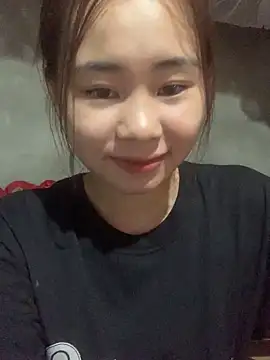 Lyminhtinh online show from September 2025 03:28:01 AM