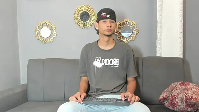 kenix 777 online show from September 2025 11:15:02 PM