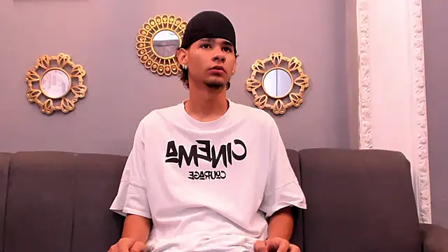 kenix 777 online show from October 2025 03:37:02 AM