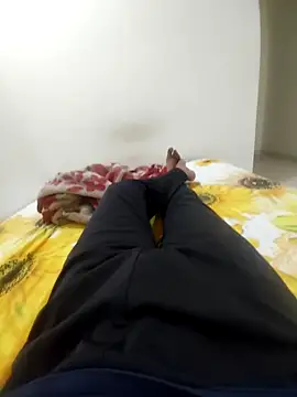 Snapshot of mommylover5 chatting on October 2025 05:01:01 PM mommylover5 online show from October 2025 05:01:01 PM