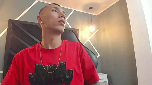 Justin Lakee online show from September 2025 11:05:01 PM
