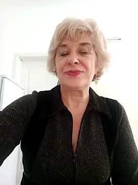 52MiaLove02 online show from October 2025 05:03:02 AM