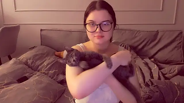 Isabellaprincess online show from November 2025 06:19:02 PM